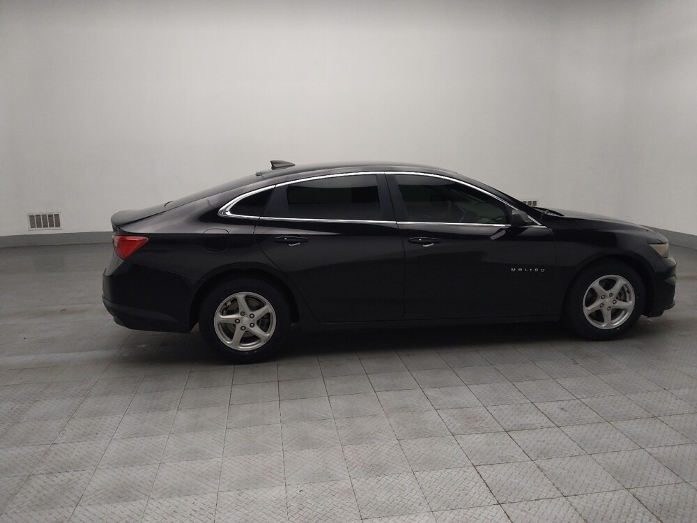 2017 Chevrolet Malibu in Union City, GA 30291 - 18092639 10