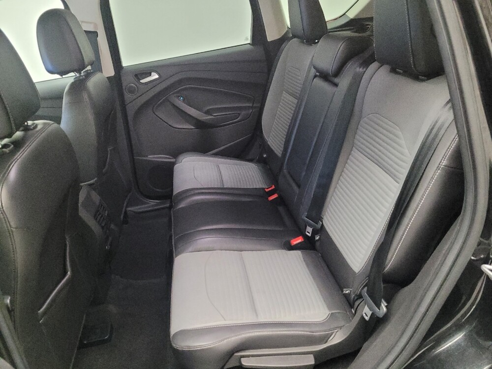 2017 Ford Escape in Downey, CA 90241 - 18092661 18
