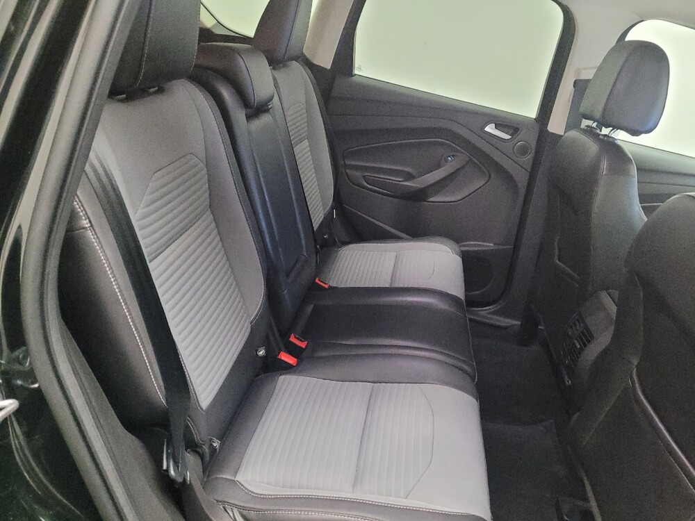 2017 Ford Escape in Downey, CA 90241 - 18092661 19