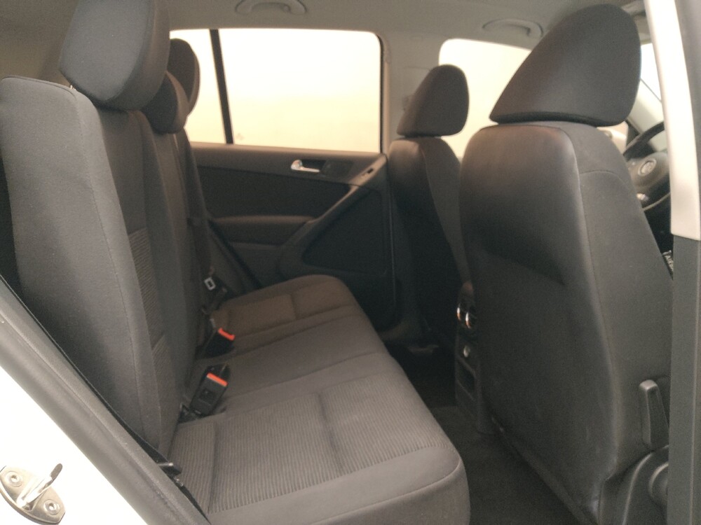 2015 Volkswagen Tiguan in Fort Worth, TX 76116 - 18092662 19