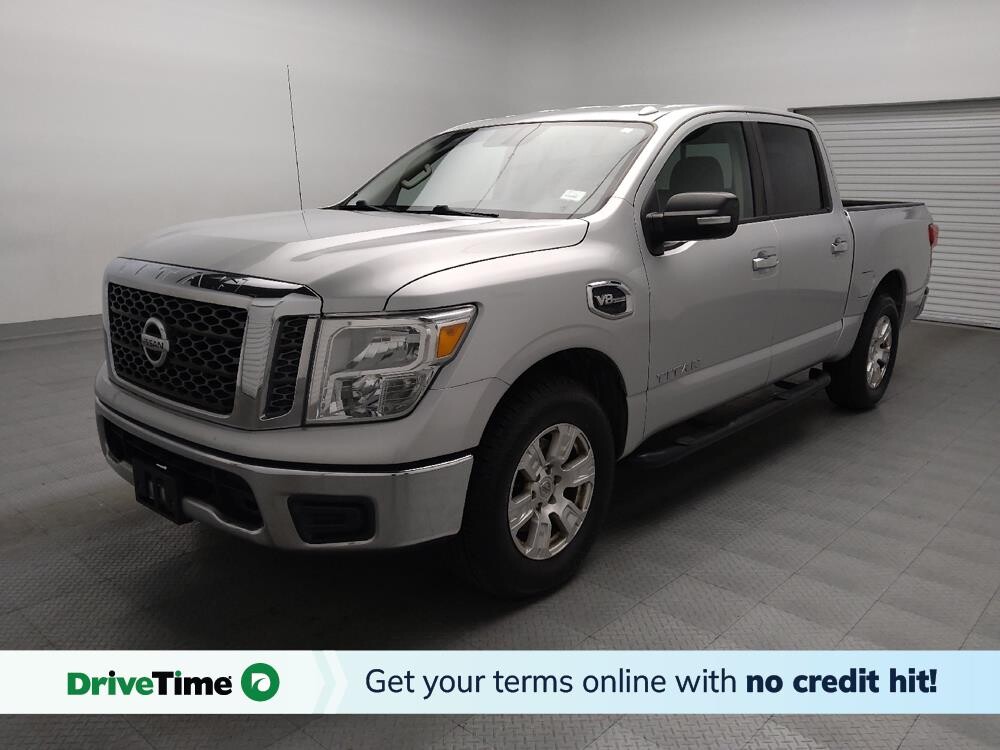 2017 Nissan Titan in Lewisville, TX 75067 - 18092667