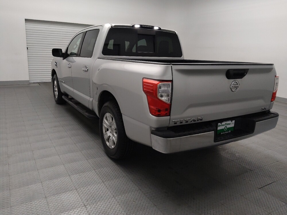 2017 Nissan Titan in Lewisville, TX 75067 - 18092667 5
