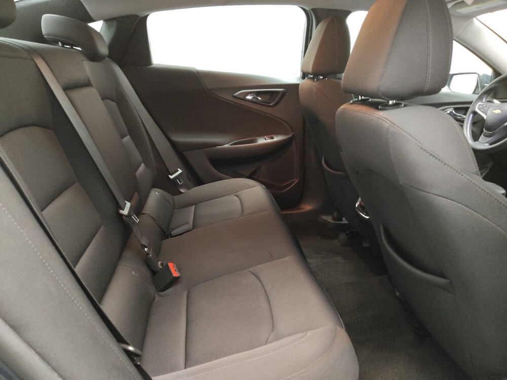 2020 Chevrolet Malibu in Temple, TX 76502 - 18092673 19