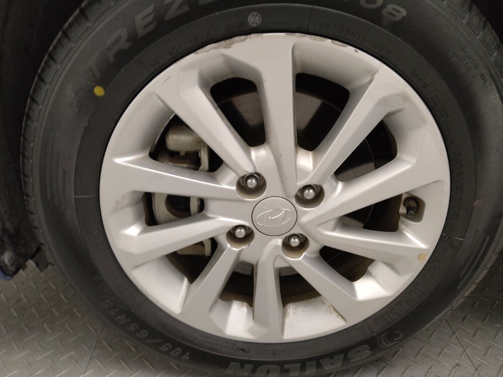 2020 Hyundai Accent in Tulsa, OK 74145 - 18092675 31