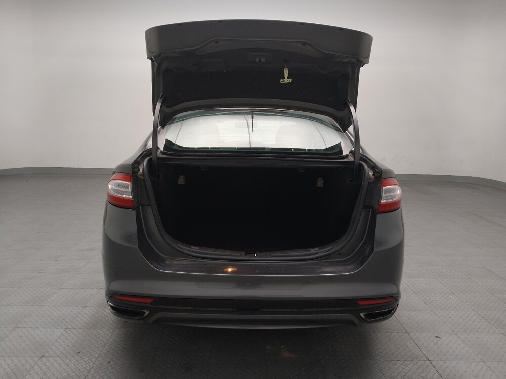 2016 Ford Fusion in Lubbock, TX 79424 - 18092678 29