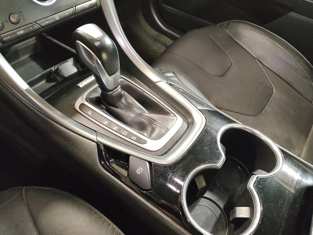 2016 Ford Fusion in Lubbock, TX 79424 - 18092678 26