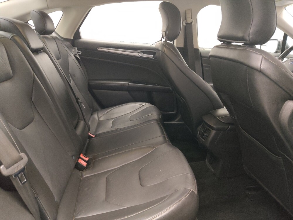 2016 Ford Fusion in Lubbock, TX 79424 - 18092678 19