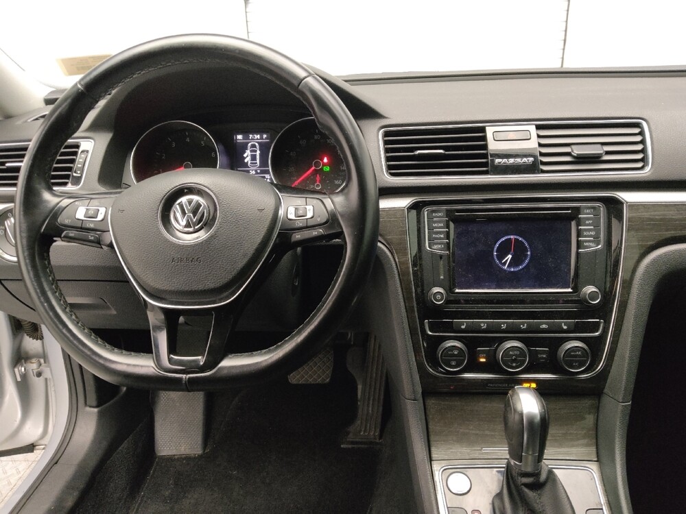 2018 Volkswagen Passat in Lubbock, TX 79424 - 18092679 22