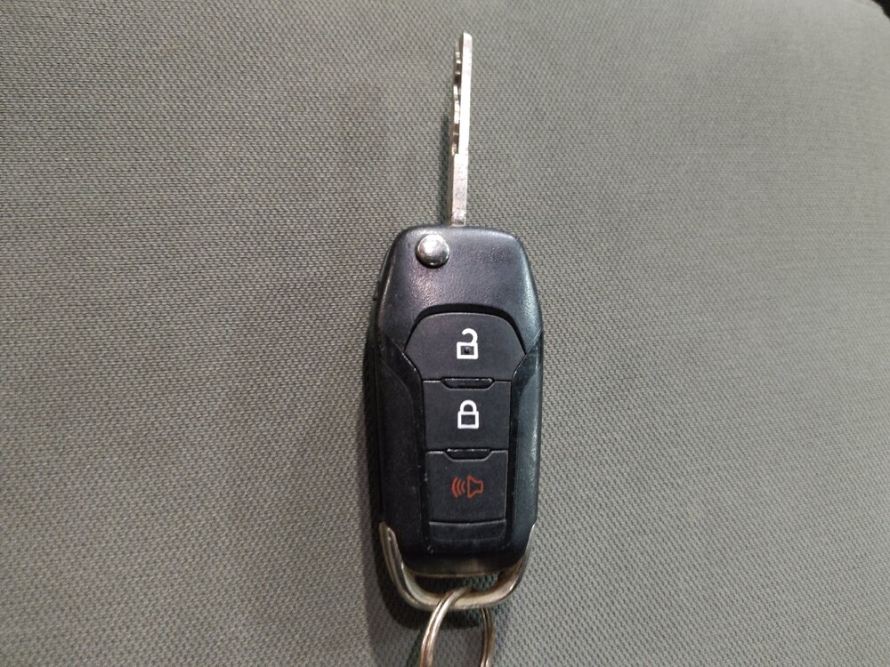 2018 Ford F150 in Arlington, TX 76011 - 18092680 32