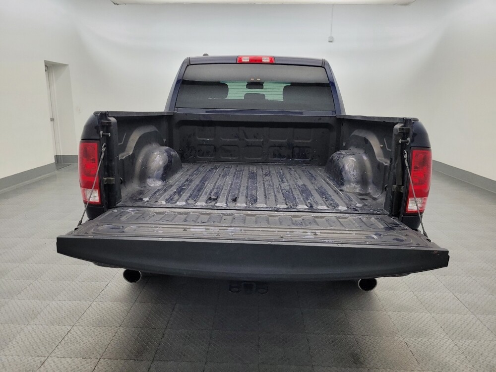 2015 RAM 1500 in Glendale, AZ 85301 - 18092683 29