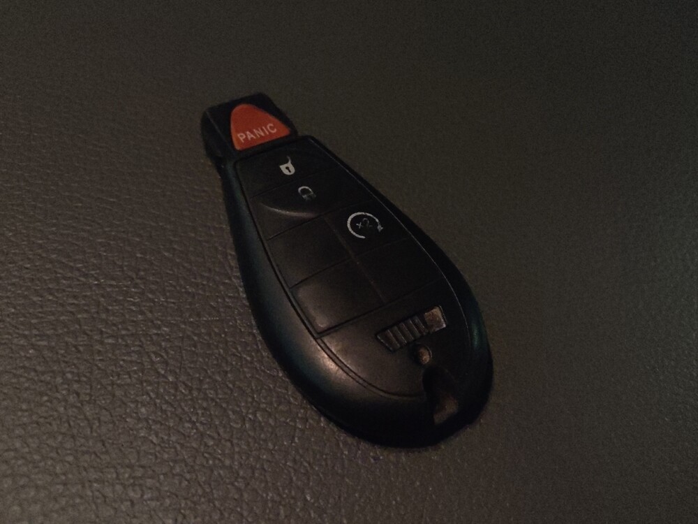 2015 RAM 1500 in Glendale, AZ 85301 - 18092683 32