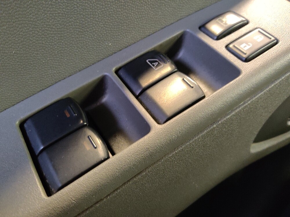 2019 Nissan Frontier in Glendale, AZ 85301 - 18092685 25