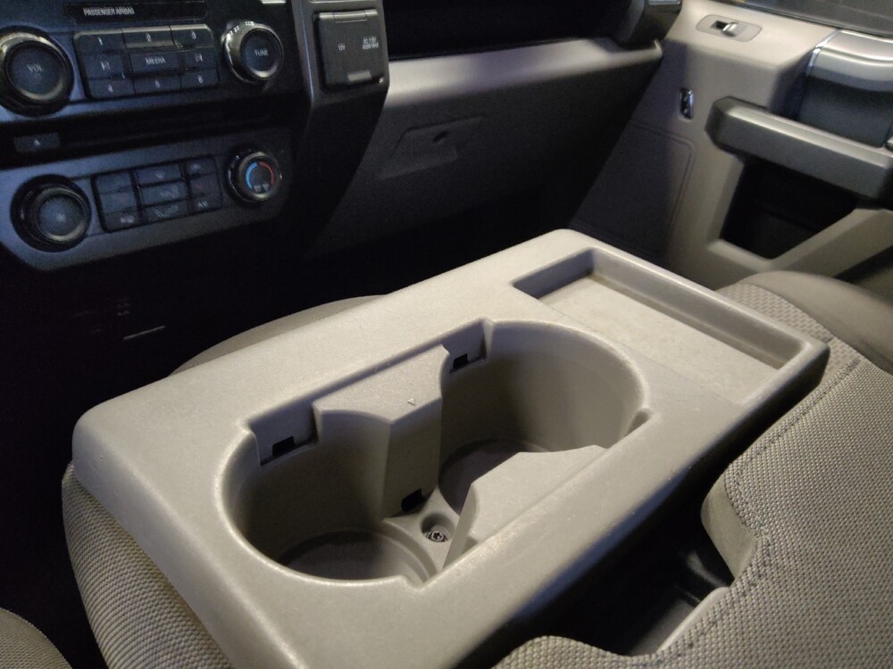 2015 Ford F150 in Glendale, AZ 85301 - 18092689 26