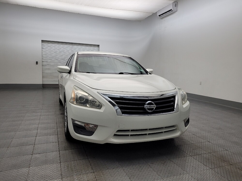 2015 Nissan Altima in Phoenix, AZ 85015 - 18092691 14