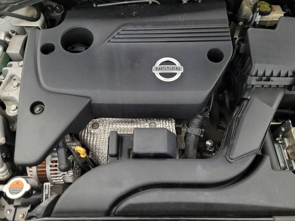 2015 Nissan Altima in Phoenix, AZ 85015 - 18092691 30