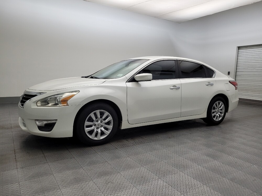 2015 Nissan Altima in Phoenix, AZ 85015 - 18092691 2