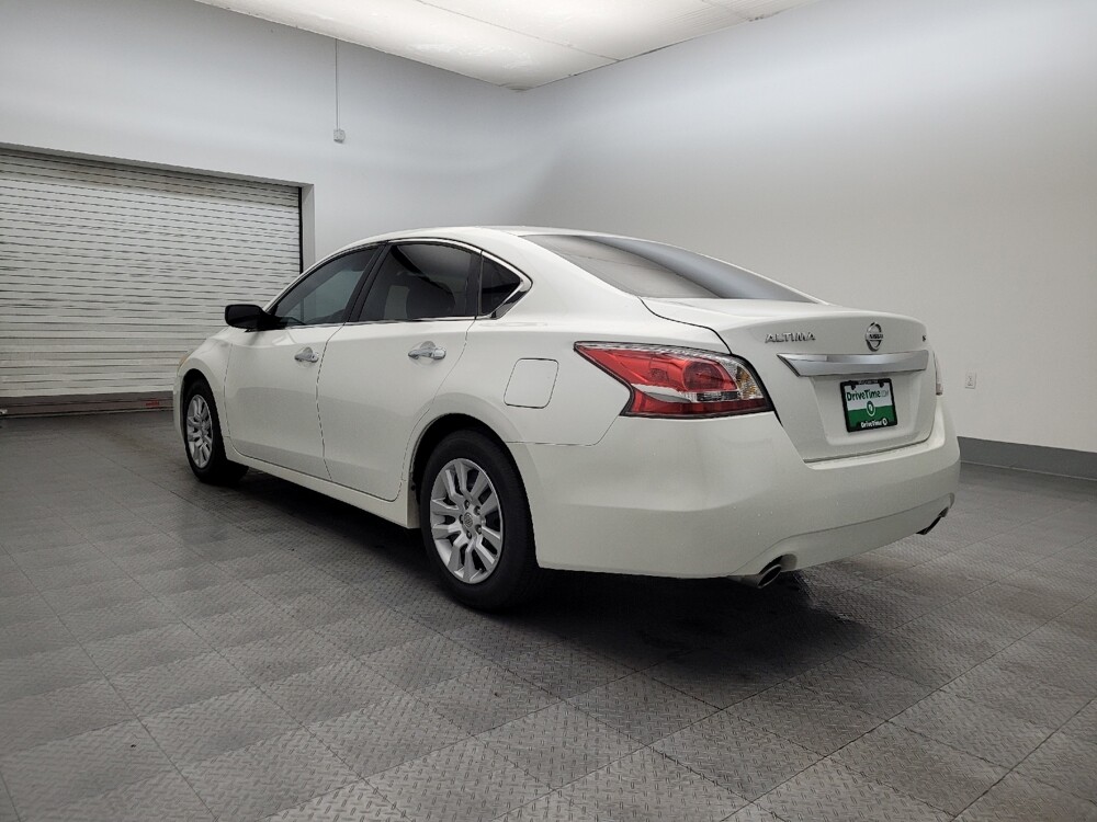 2015 Nissan Altima in Phoenix, AZ 85015 - 18092691 5
