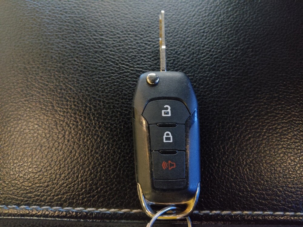 2016 Ford F150 in Tampa, FL 33619 - 18092693 32