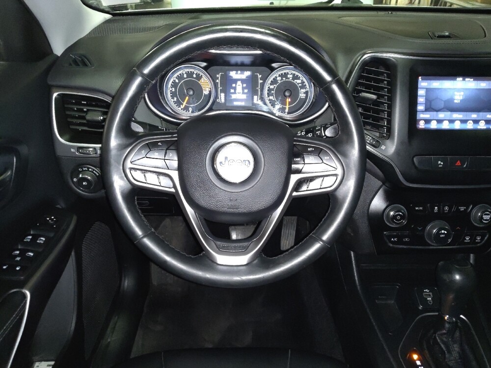 2019 Jeep Cherokee in Tampa, FL 33619 - 18092697 22