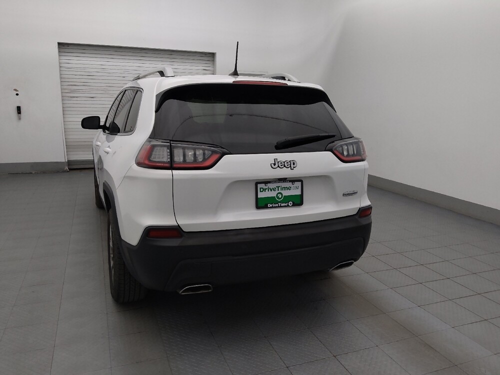 2019 Jeep Cherokee in Tampa, FL 33619 - 18092697 6
