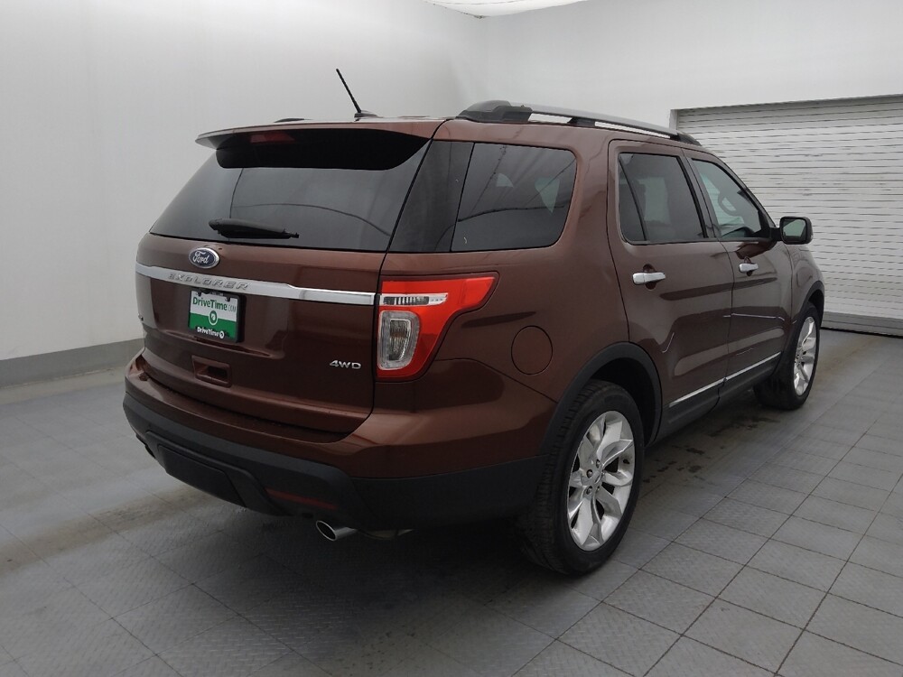 2015 Ford Explorer in Tampa, FL 33612 - 18092700 9