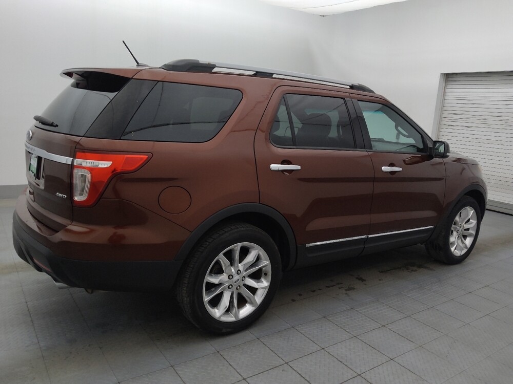 2015 Ford Explorer in Tampa, FL 33612 - 18092700 10