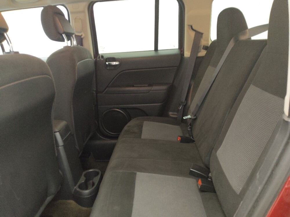 2016 Jeep Patriot in Fort Myers, FL 33907 - 18092702 18