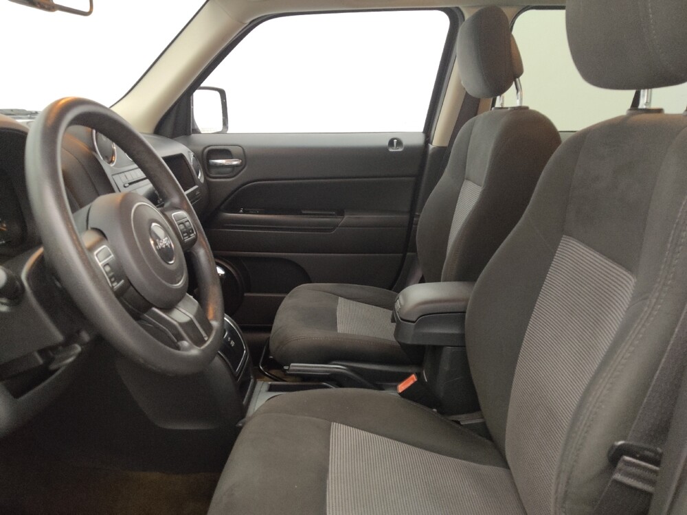 2016 Jeep Patriot in Fort Myers, FL 33907 - 18092702 17