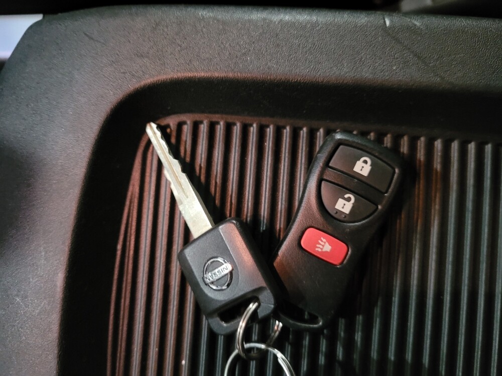 2014 Nissan Titan in Richmond, VA 23235 - 18092704 32