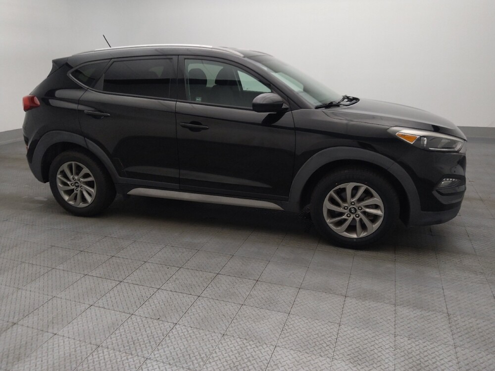 2017 Hyundai Tucson in Jacksonville, FL 32210 - 18092707 11