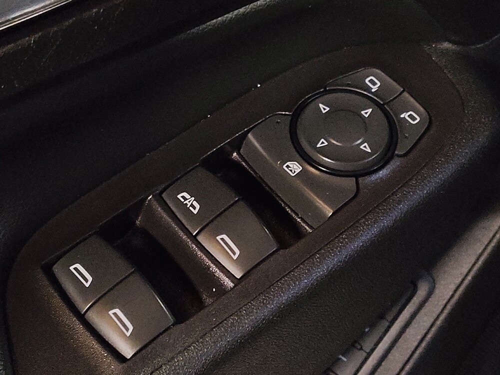 2018 Chevrolet Equinox in Ocala, FL 34471 - 18092713 27