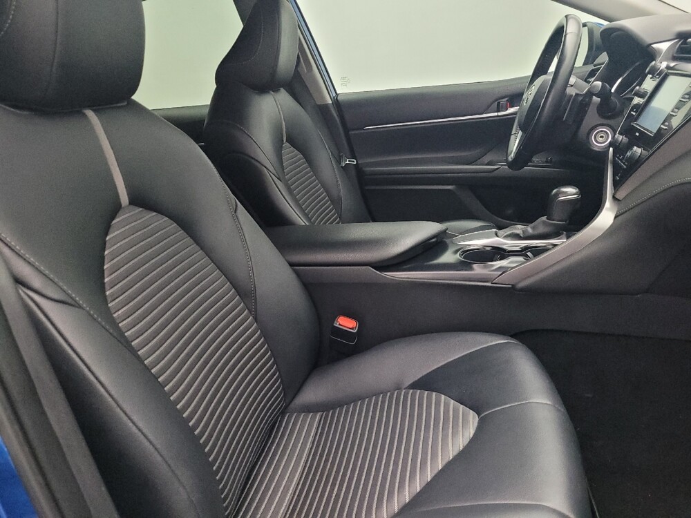 2020 Toyota Camry in Jacksonville, FL 32210 - 18092718 21