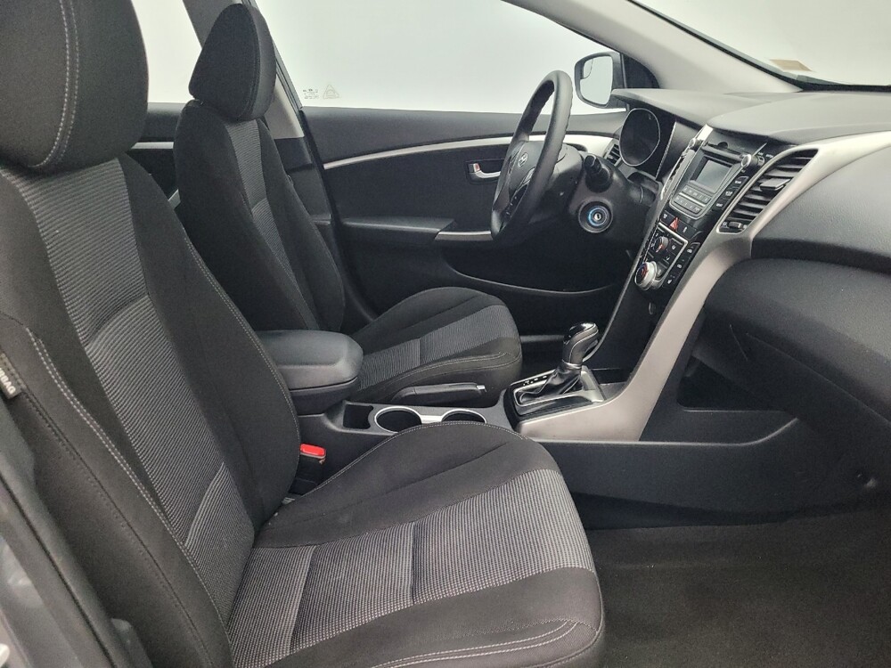 2016 Hyundai Elantra in Savannah, GA 31419 - 18092719 21