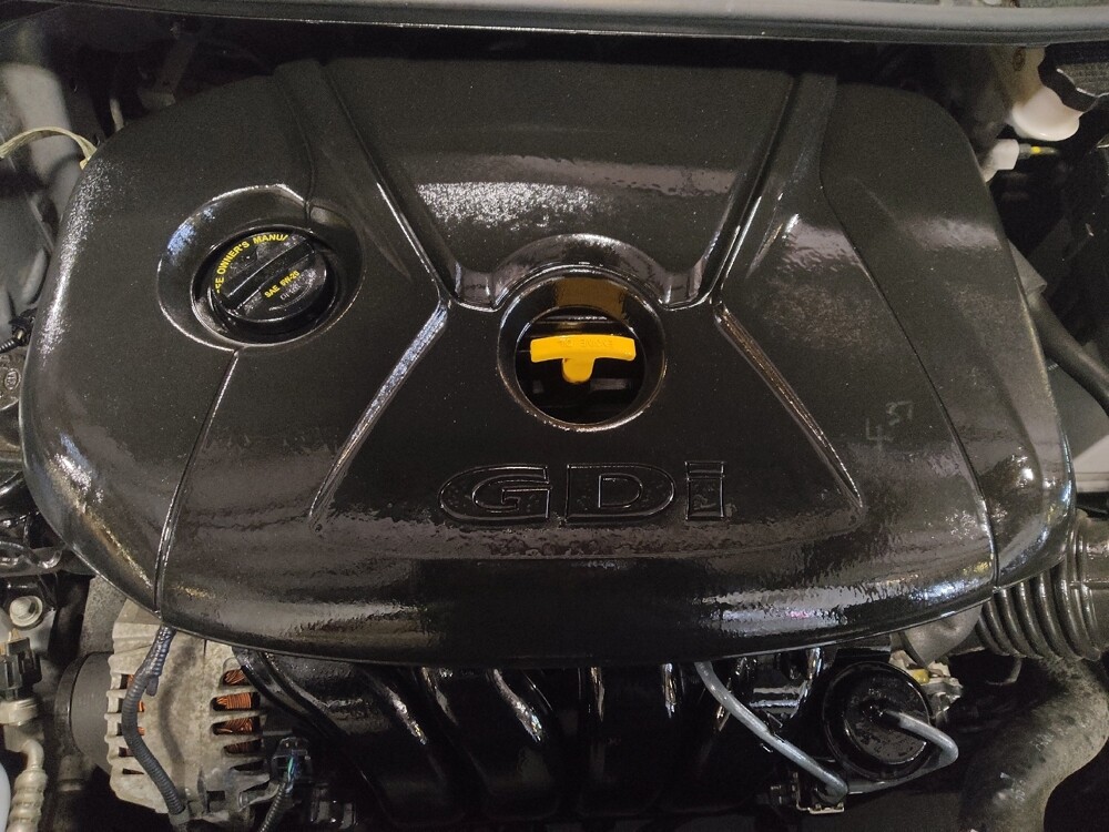 2016 Hyundai Elantra in Savannah, GA 31419 - 18092719 30