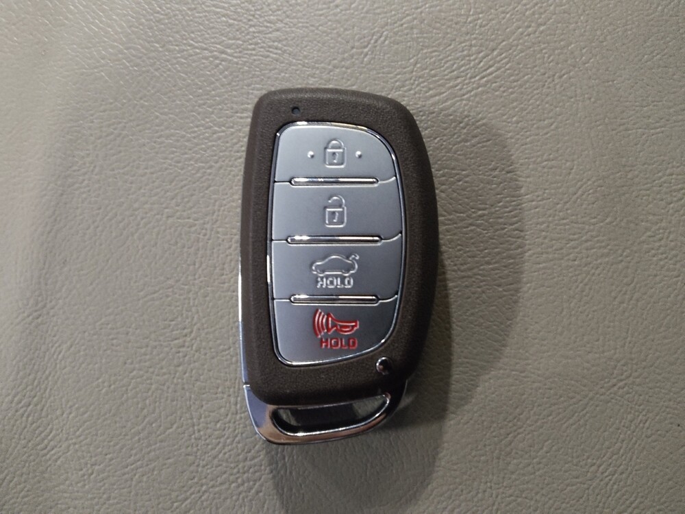 2016 Hyundai Sonata in Ocala, FL 34471 - 18092730 32