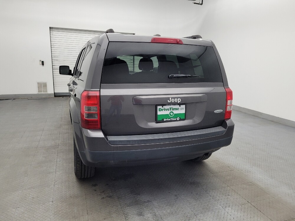2017 Jeep Patriot in Winston-Salem, NC 27103 - 18092737 6