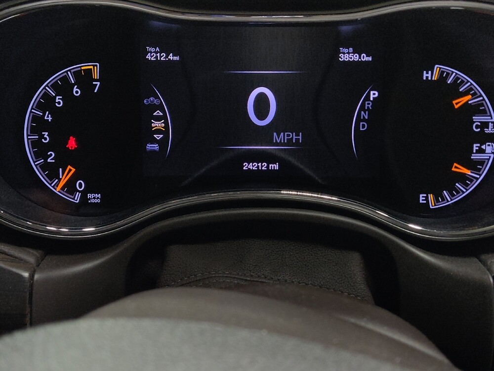 2018 Jeep Grand Cherokee in Salem, VA 24153 - 18092740 23