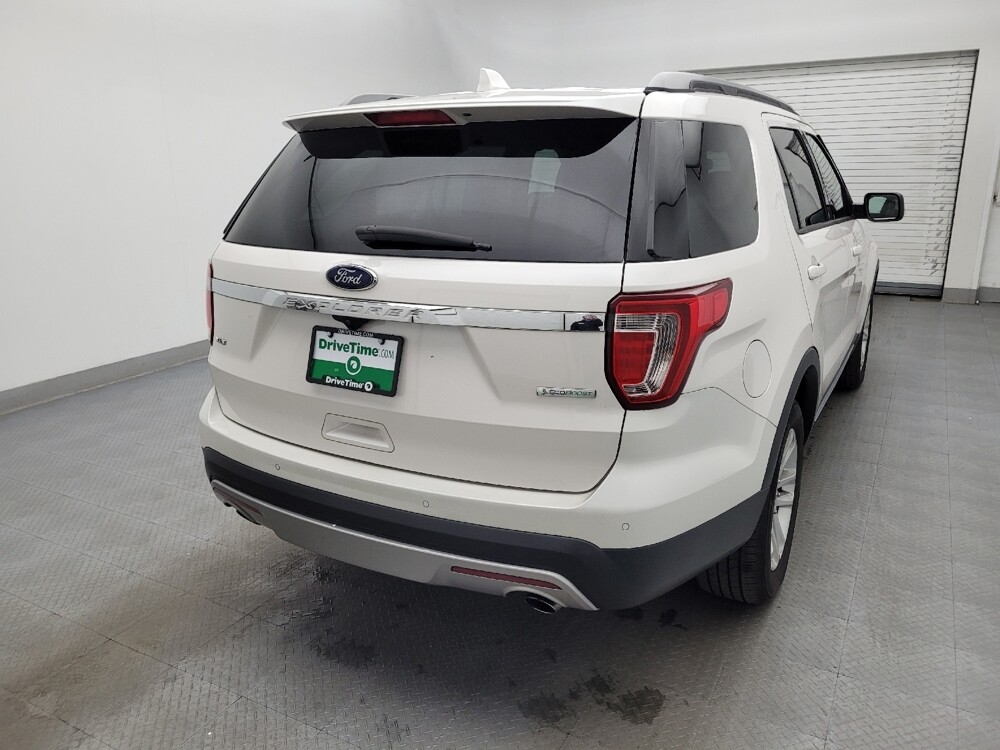 2017 Ford Explorer in Greenville, SC 29607 - 18092745 7