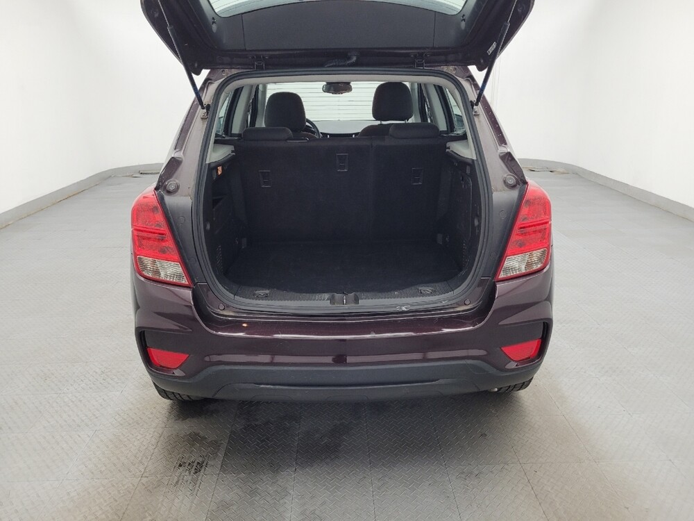 2020 Chevrolet Trax in Fayetteville, NC 28304 - 18092747 29