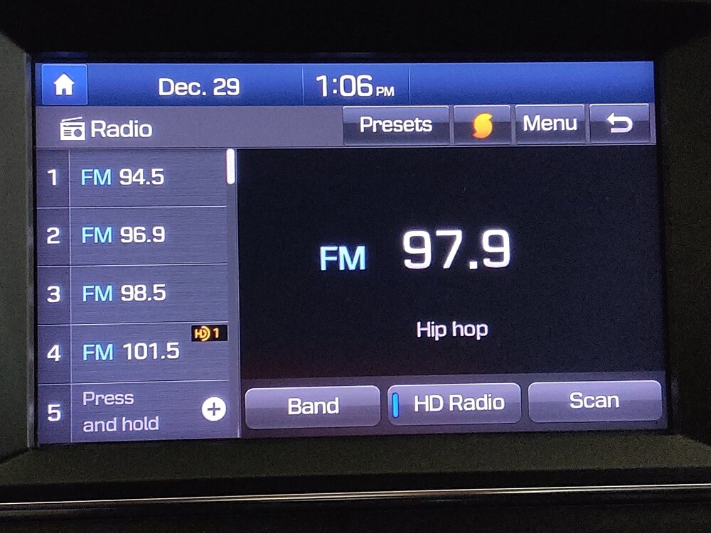 2018 Hyundai Elantra in Winston-Salem, NC 27103 - 18092748 25