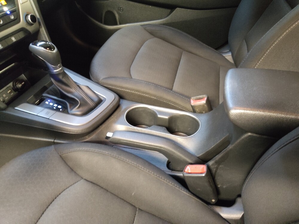 2018 Hyundai Elantra in Winston-Salem, NC 27103 - 18092748 26