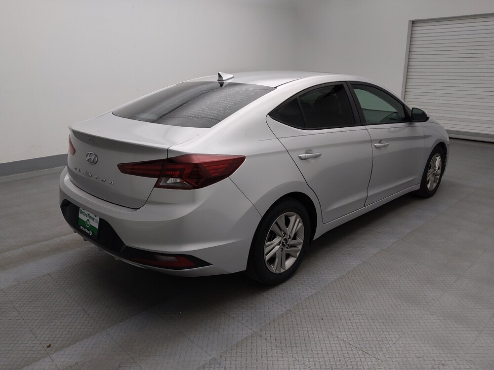 2020 Hyundai Elantra in Colorado Springs, CO 80909 - 18092756 9