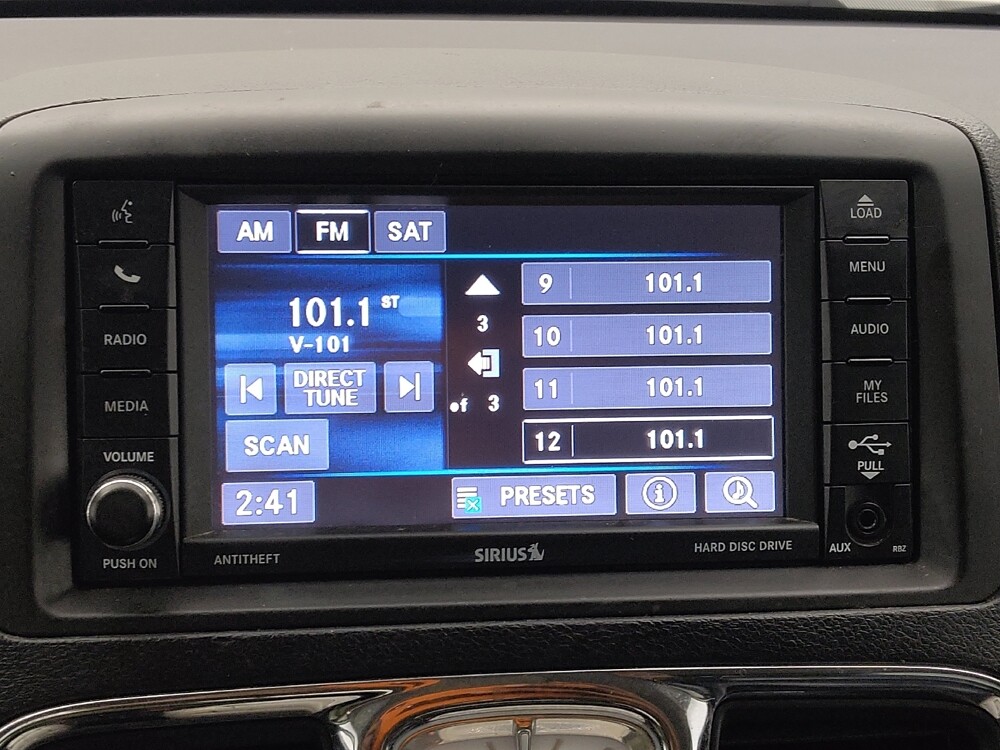 2016 Chrysler Town & Country in Memphis, TN 38115 - 18092761 25