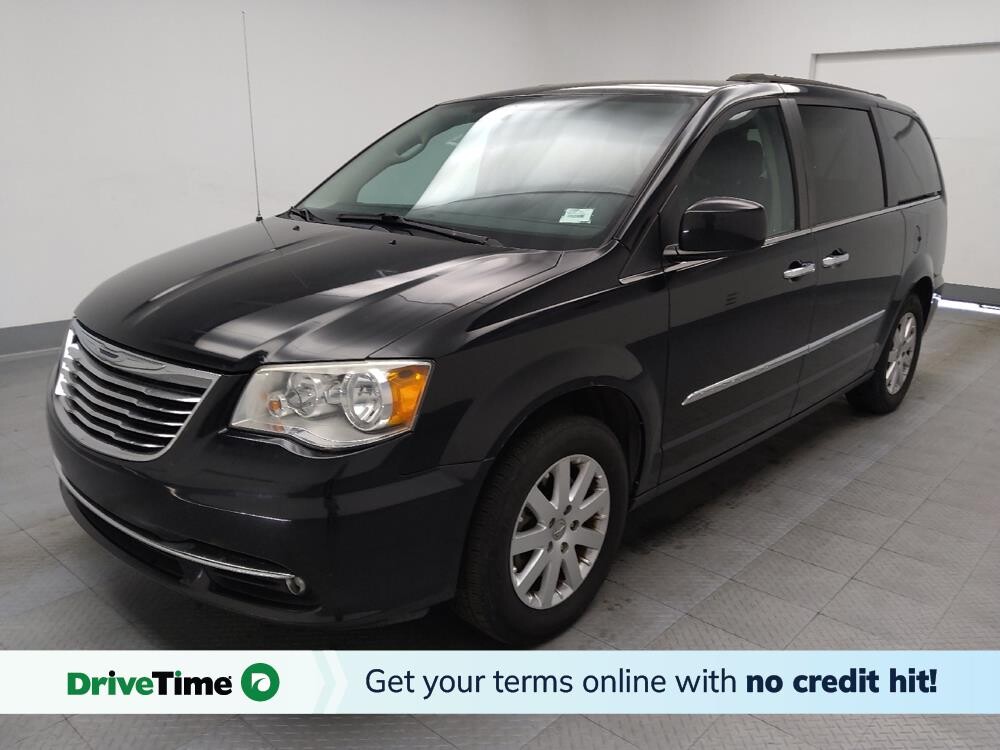 2016 Chrysler Town & Country in Memphis, TN 38115 - 18092761
