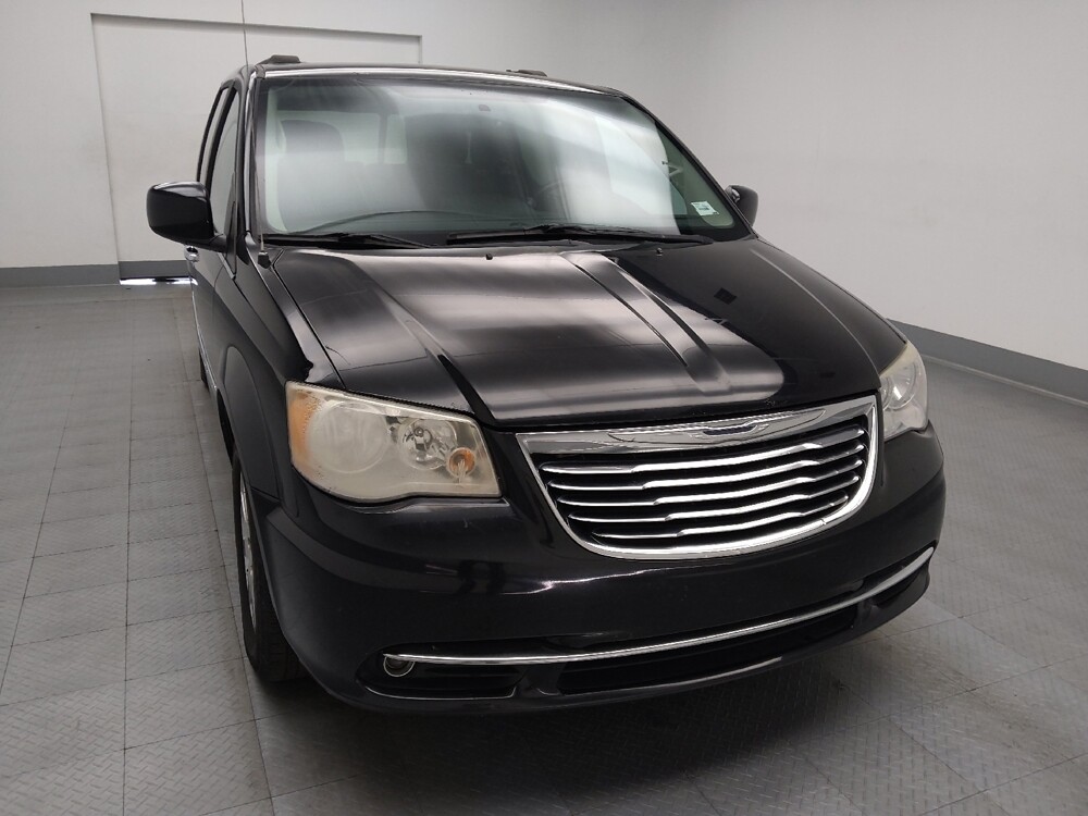2016 Chrysler Town & Country in Memphis, TN 38115 - 18092761 14