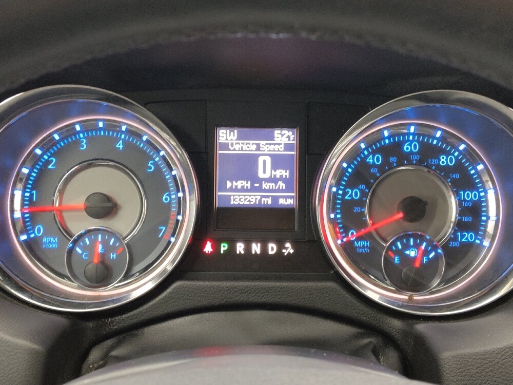 2016 Chrysler Town & Country in Memphis, TN 38115 - 18092761 23