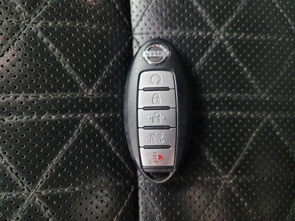 2017 Nissan Maxima in Antioch, TN 37013 - 18092762 32