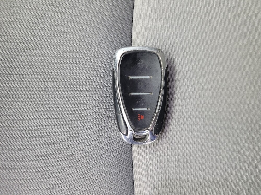 2019 Chevrolet Malibu in Memphis, TN 38115 - 18092767 32