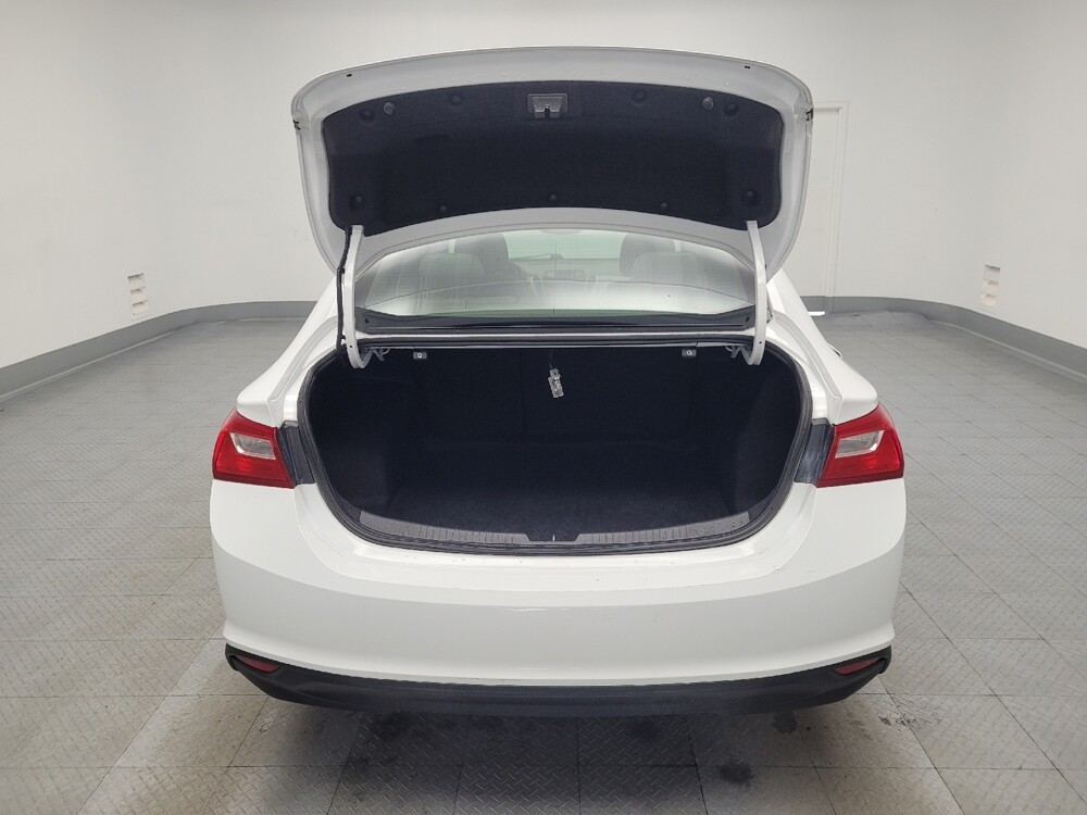 2019 Chevrolet Malibu in Memphis, TN 38115 - 18092767 29