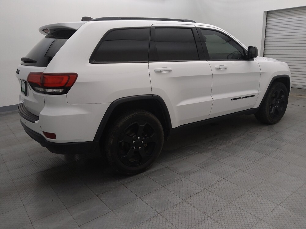 2021 Jeep Grand Cherokee in Live Oak, TX 78233 - 18092775 10